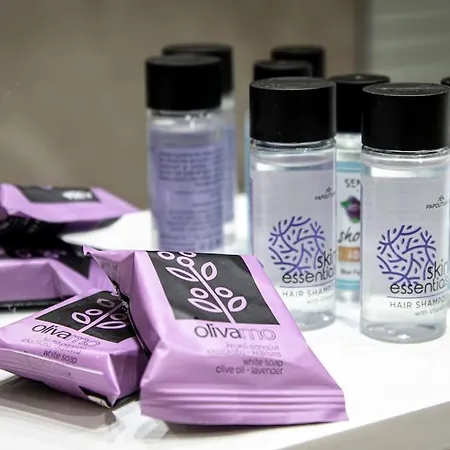 Nikolas * Ханья (Крит)